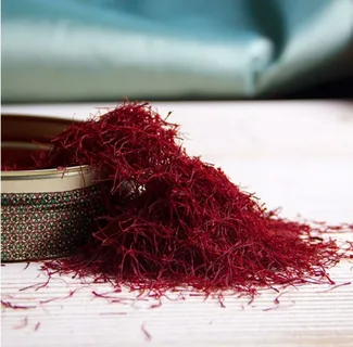 تصویر 3 از زعفران کوهی مازندران تازه و مرغوب با عطر طبیعی